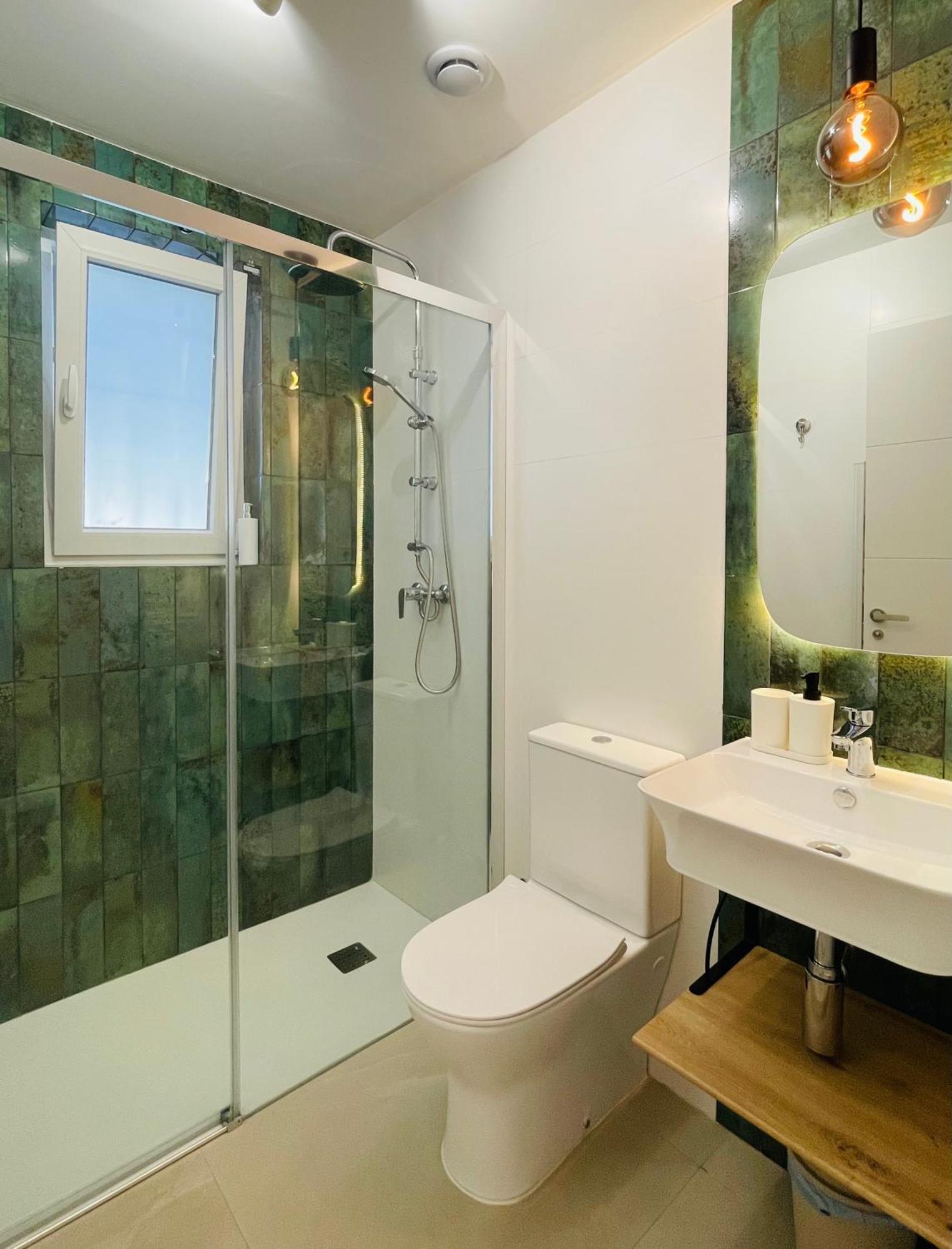 Solaz Malaga, Shared Apartment Εξωτερικό φωτογραφία